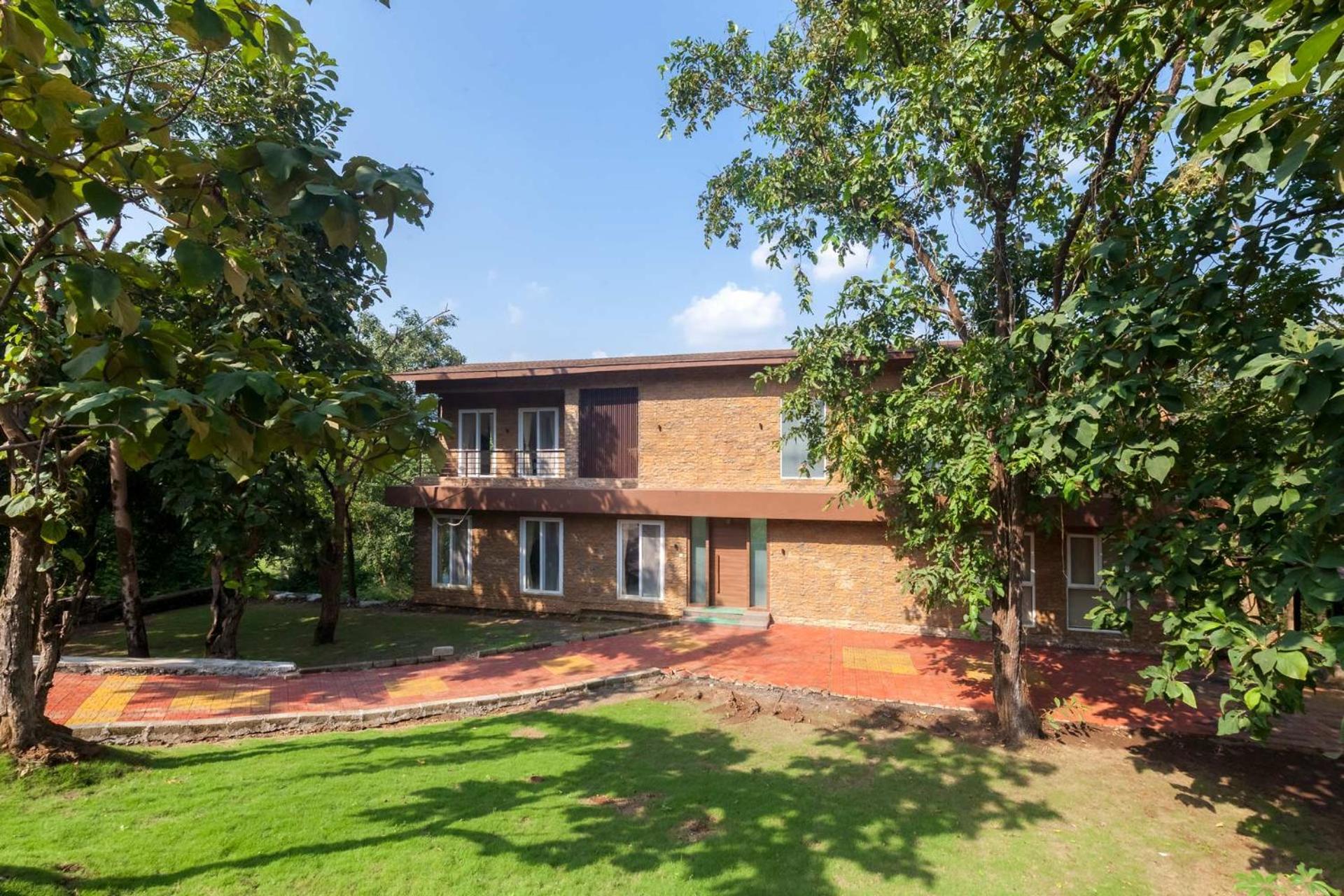 Eden Glade - Khopoli - Mountain-View Villa With Private Pool, Spacious Decks & Indoor Activities Ngoại thất bức ảnh